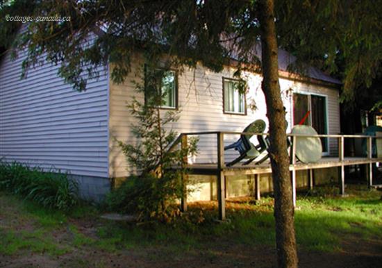 Cottage Rental Ontario Muskoka Huntsville Lakefront Sand Lake
