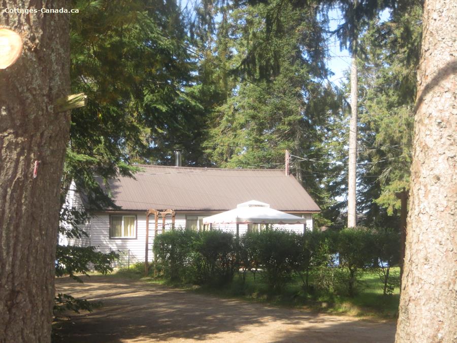 Cottage rental | Cottage 2 - 4 bdrm