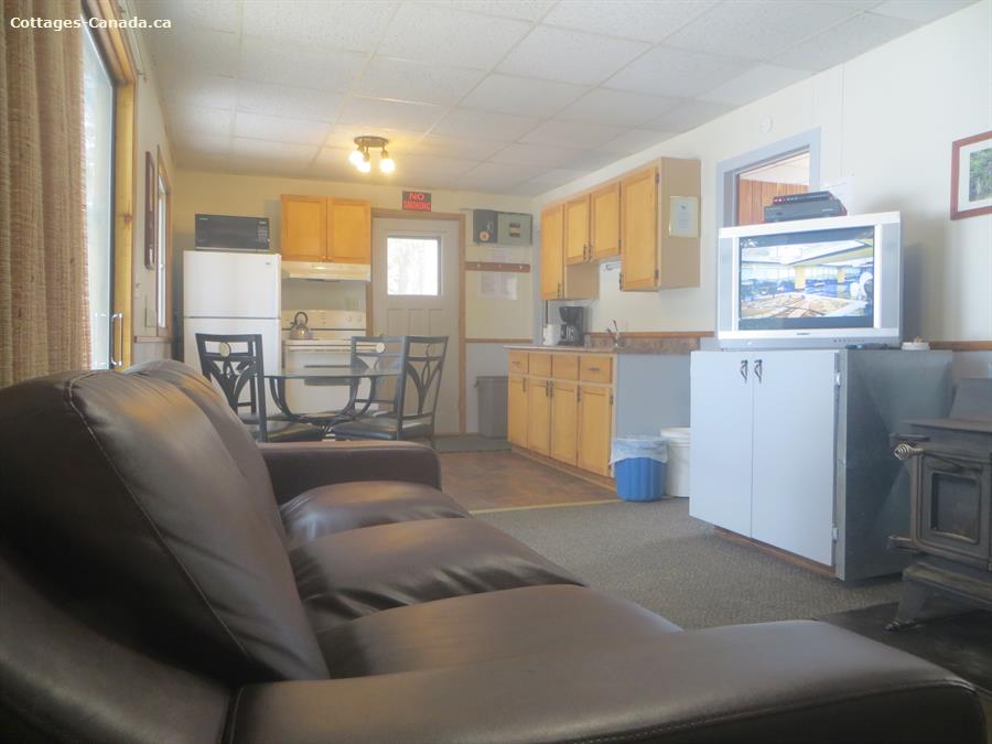 Cottage rental Ontario, Muskoka, Huntsville Cottage 2 4 bdrm ID 6784 Cottage rental Ontario, Muskoka, Huntsville Cottage 2 4 bdrm ID 6784