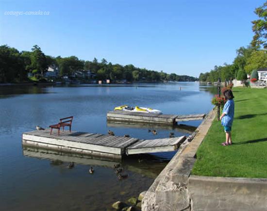 Cottage Rental Ontario Lake Simcoe Wasaga Beach Luau Resort Id