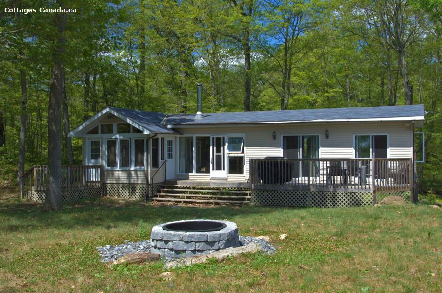 Cottage rental Ontario, Southwest Ontario, Maberly 1238 Stairway to