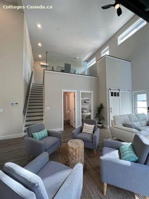 waterfront cottage rentals Sauble Beach, Bruce Peninsula