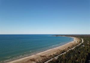 waterfront cottage rentals Sauble Beach, Bruce Peninsula