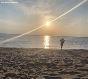 waterfront cottage rentals Sauble Beach, Bruce Peninsula