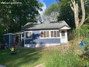 waterfront cottage rentals Sauble Beach, Bruce Peninsula