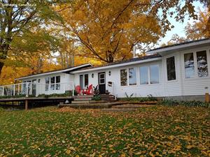 waterfront cottage rentals Commanda, Northeastern Ontario