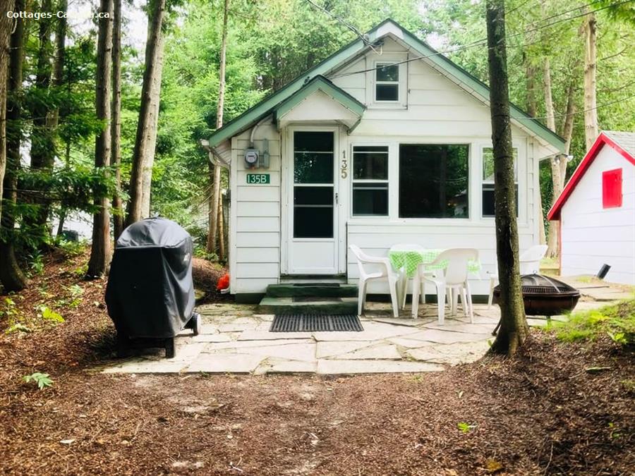 Cottage Rental Ontario Bruce Peninsula Sauble Beach 135 B Second Ave N Sauble Beach Id