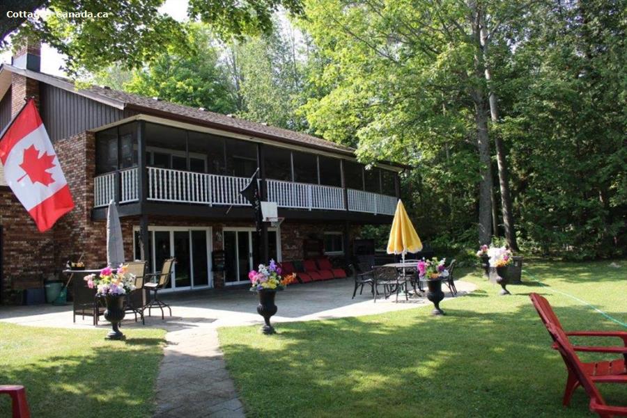 Cottage rental Ontario, Kawarthas and Northumberland, Fenelon Falls