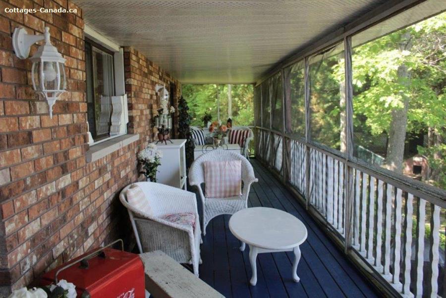 Cottage rental Ontario, Kawarthas and Northumberland, Fenelon Falls